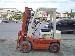 Nissan Forklift 1 Ton