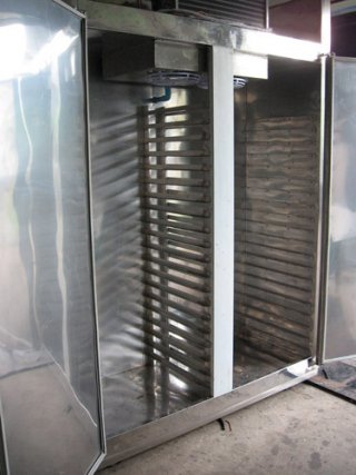 Floor standing freezer with plug