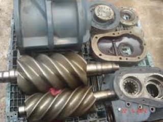 ซ่อม ปั๊มลมแบบสกรู Overhaul Screw Air Compressor