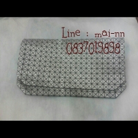 Bao Bao Clutch Silver