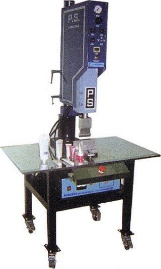 Tubing and clamping Machine