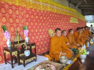 รับจัดงานทำบุญเลี้ยงพระ