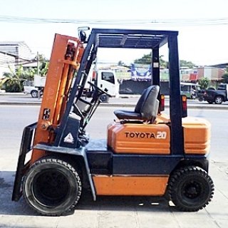 Toyota Forklift 2 Tons Model 5