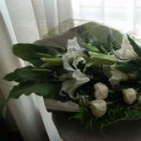 White Lilies and Roses