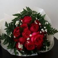 19 Red Roses