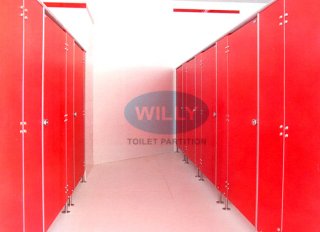 WILLY TOILET PARTITION