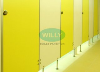 WILLY TOILET PARTITION for sale