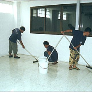 บริการขัดพื้นโรงงาน