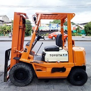 Toyota Forklift 2 Tons