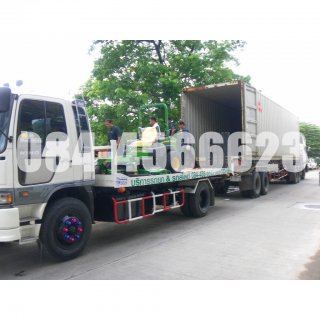 Tow Trucks in Mukdahan