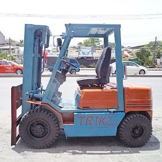 Komatsu Forklift 2.5 Tons Model 11