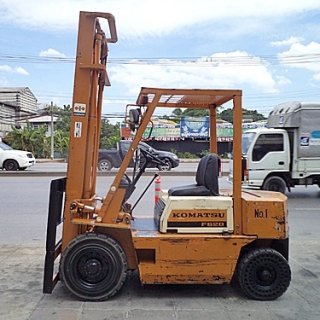 Komatsu Forklift 2 Tons