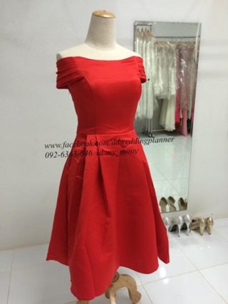 ชุดราตรี Cocktail Dresses สีแดง
