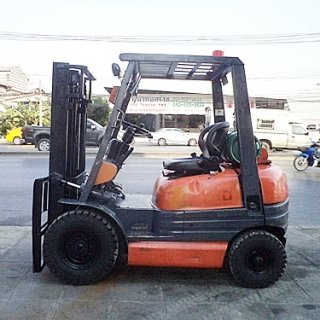 Toyota Forklift 2 Tons Model 6