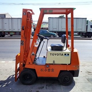 Toyota Forklift 900 Kg 