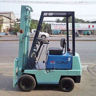 Toyota Forklift 900 Kilograms