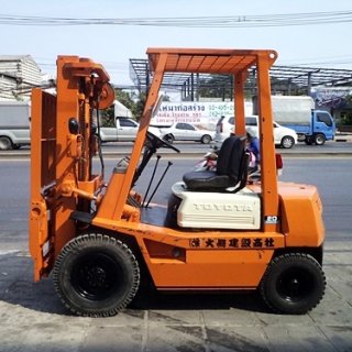 Toyota Forklift 2 Tons