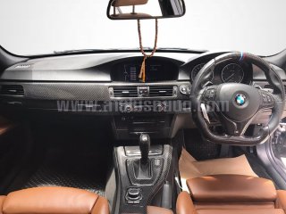 หุ้มคอนโซลหน้ารถยนต์