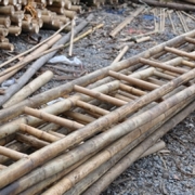 Bamboo Ladder, Bamboo poles
