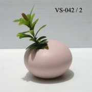 Ceramic vase