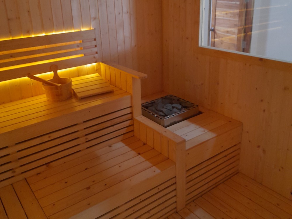 Steam room construction