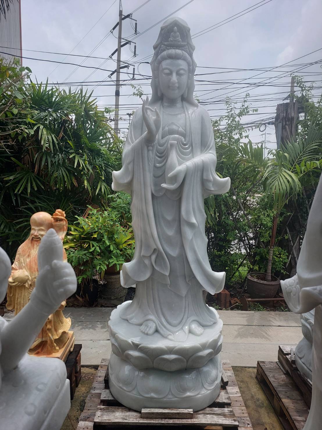 เจ้าแม่กวนอิมหินอ่อน