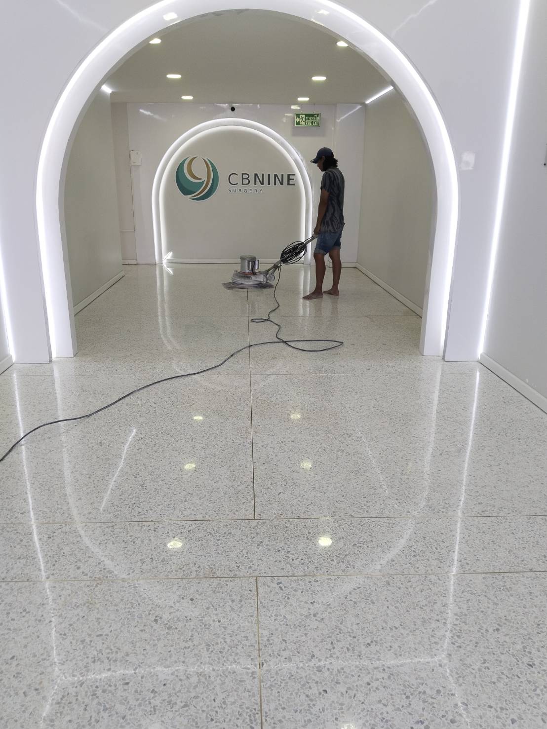 ผลงานขัดพื้นหินอ่อน