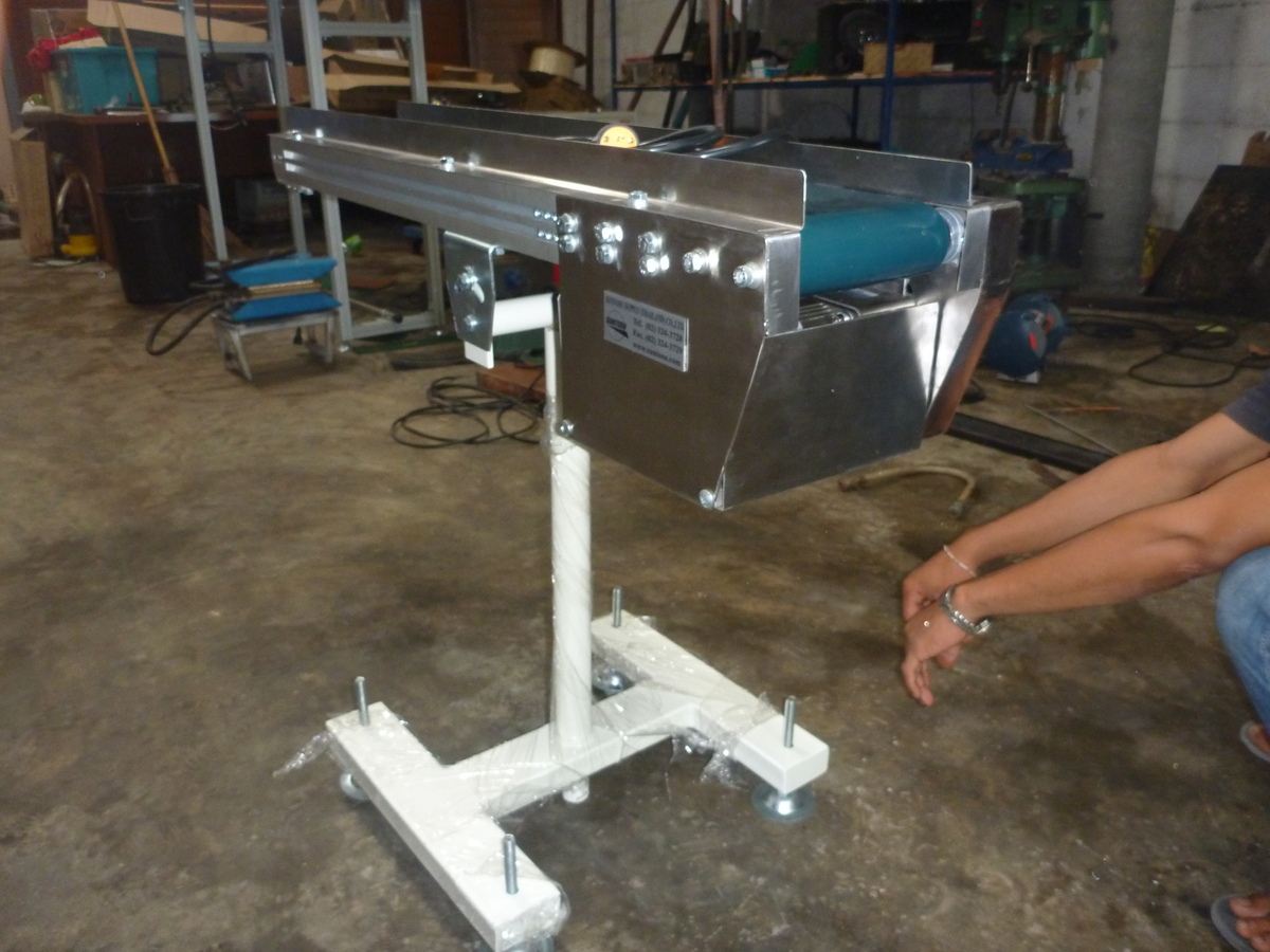 ผลงาน Mini Conveyor