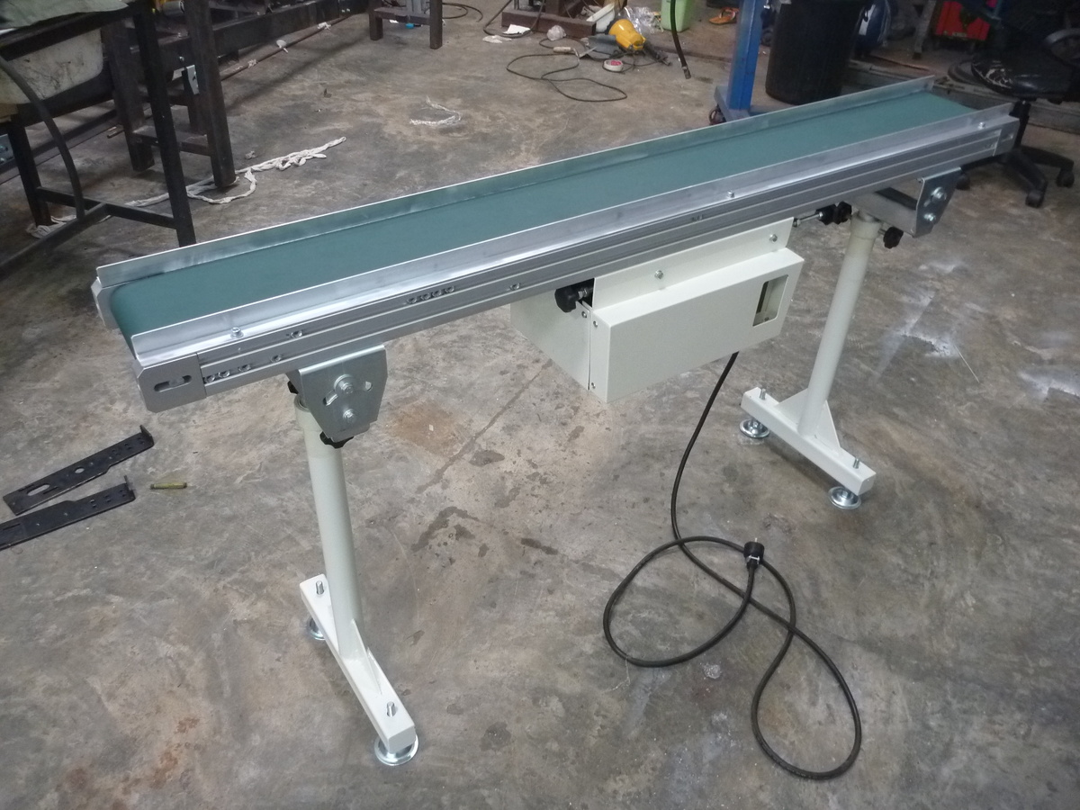 ผลงาน Mini Conveyor