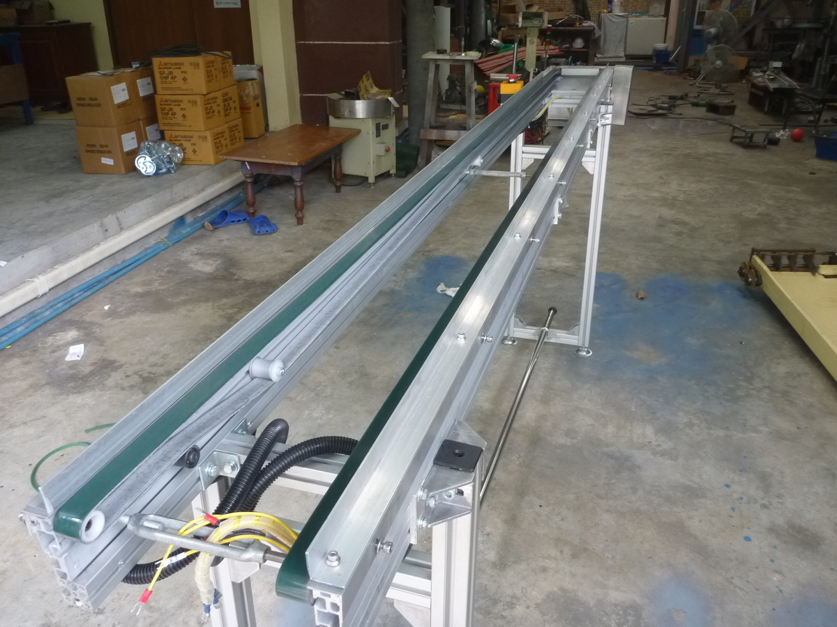 ผลงาน Mini Conveyor