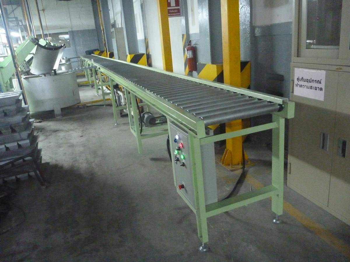 ผลงาน Roller Conveyor