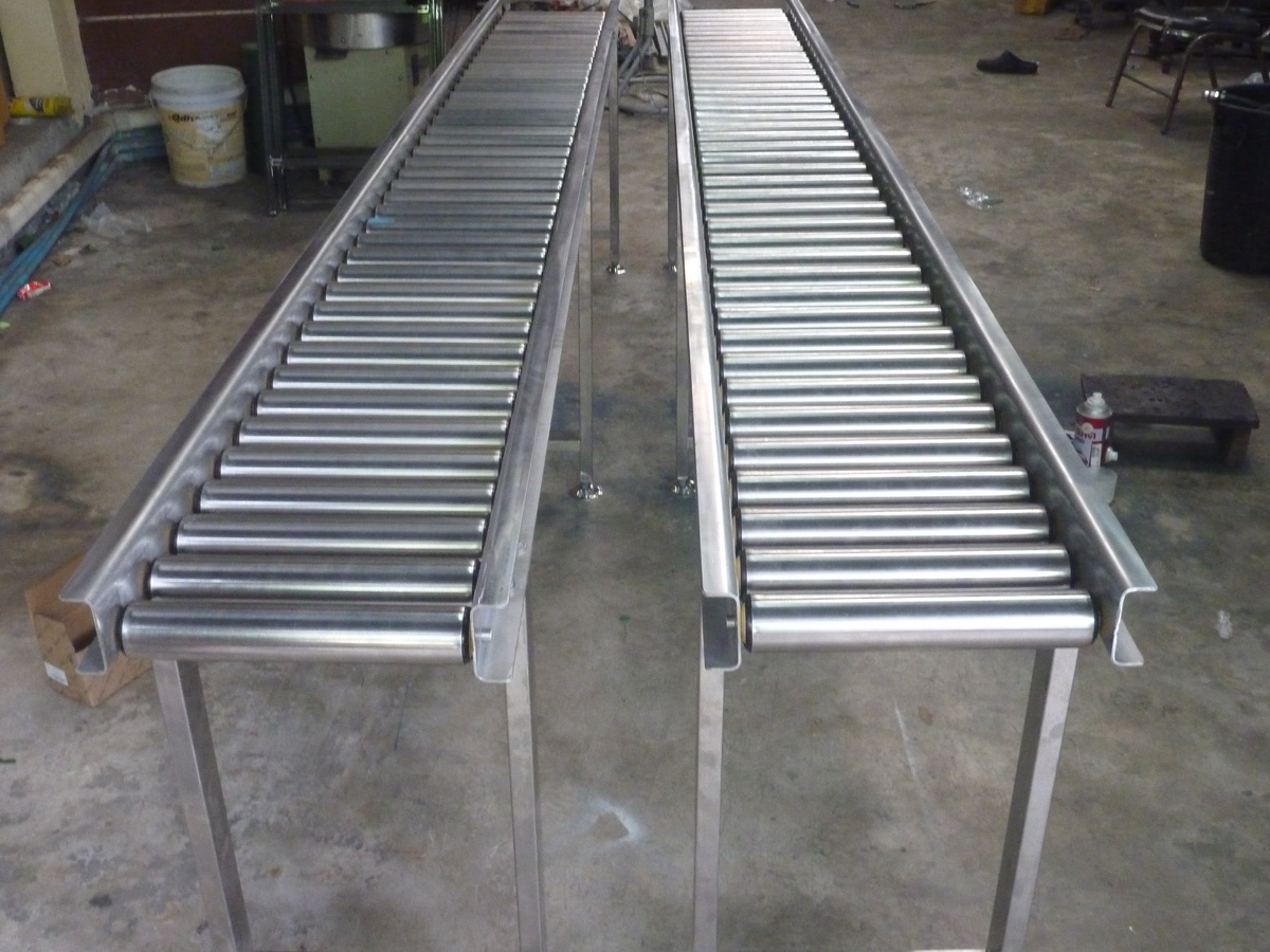 ผลงาน Roller Conveyor