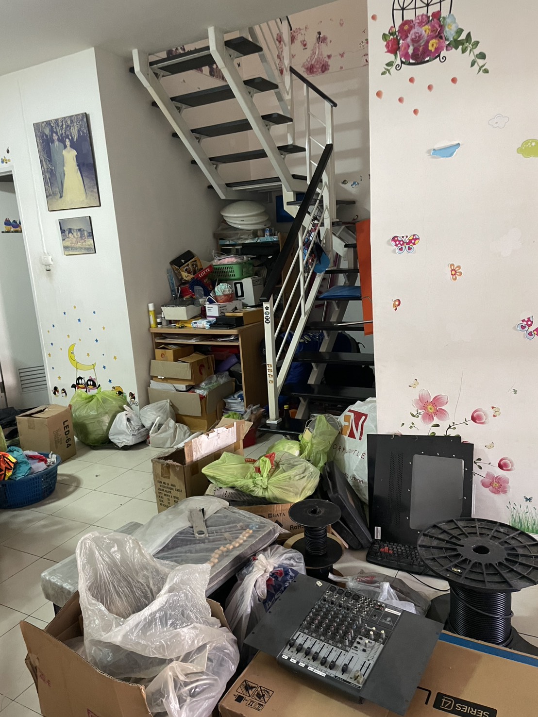 ผลงานรับซื้อเหมาโกดังสินค้า